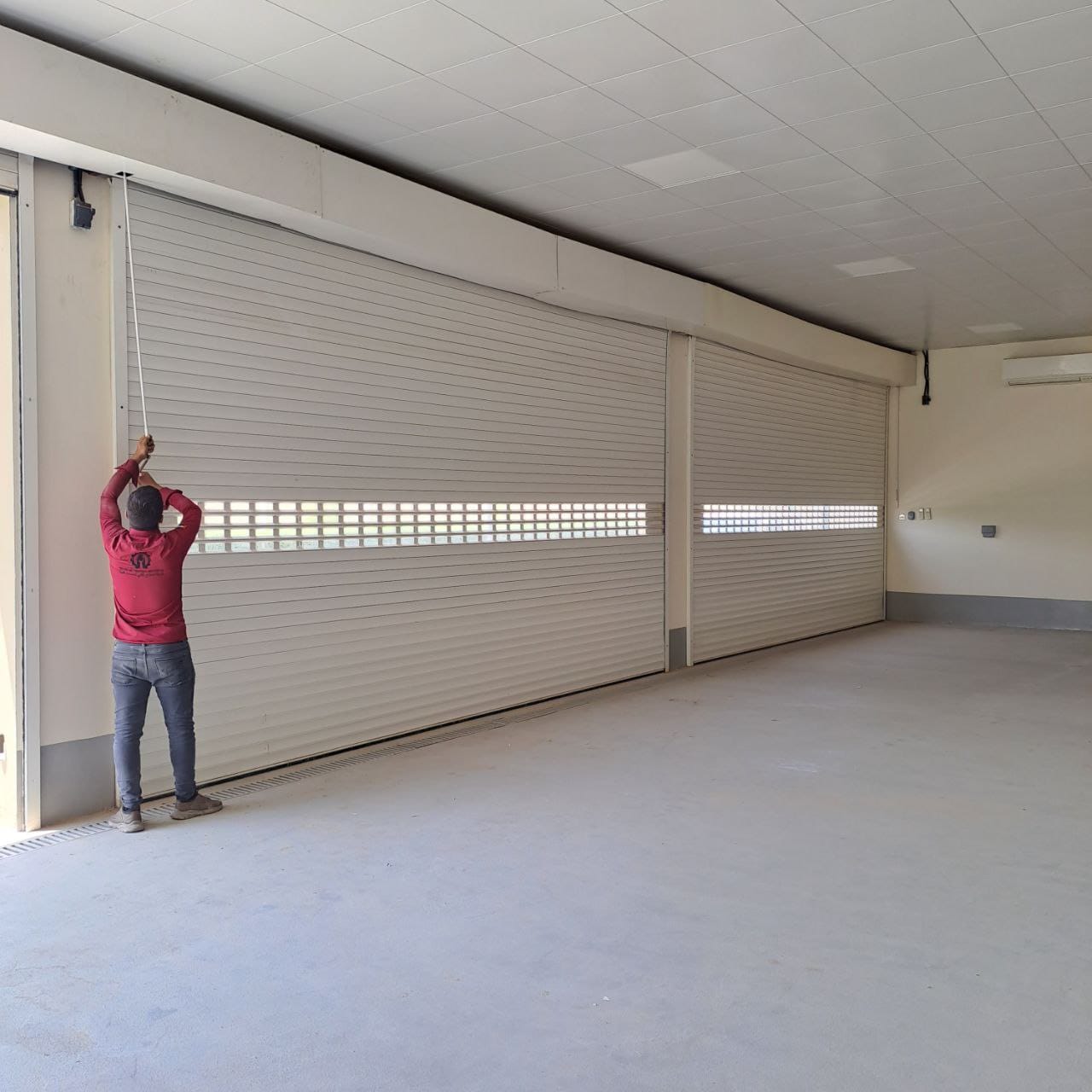 تركيب و تصليح الرول شتر <i class='fa fa-long-arrow-left color'></i>